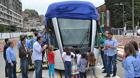 Alstom: First Citadis tram delivered to the city Rio de Janeiro